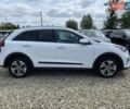 Білий Кіа Niro, об'ємом двигуна 0 л та пробігом 77 тис. км за 21900 $, фото 18 на Automoto.ua