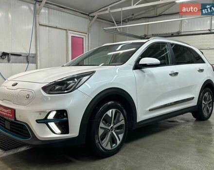 Білий Кіа Niro, об'ємом двигуна 0 л та пробігом 35 тис. км за 24400 $, фото 23 на Automoto.ua