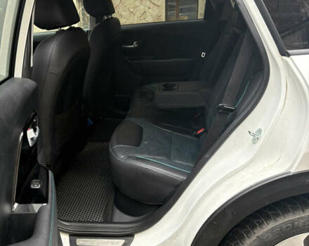 Білий Кіа Niro, об'ємом двигуна 0 л та пробігом 52 тис. км за 20500 $, фото 14 на Automoto.ua