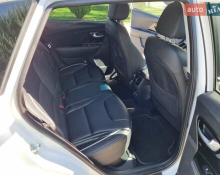 Белый Киа Niro, объемом двигателя 0 л и пробегом 65 тыс. км за 21750 $, фото 19 на Automoto.ua