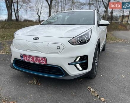 Белый Киа Niro, объемом двигателя 0 л и пробегом 96 тыс. км за 16800 $, фото 11 на Automoto.ua