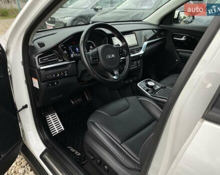 Белый Киа Niro, объемом двигателя 0 л и пробегом 30 тыс. км за 23500 $, фото 1 на Automoto.ua