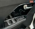 Білий Кіа Niro, об'ємом двигуна 0 л та пробігом 114 тис. км за 18300 $, фото 15 на Automoto.ua