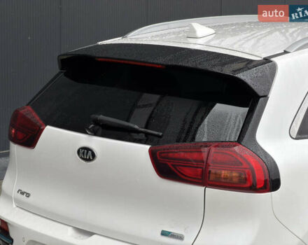 Белый Киа Niro, объемом двигателя 0 л и пробегом 51 тыс. км за 24200 $, фото 56 на Automoto.ua