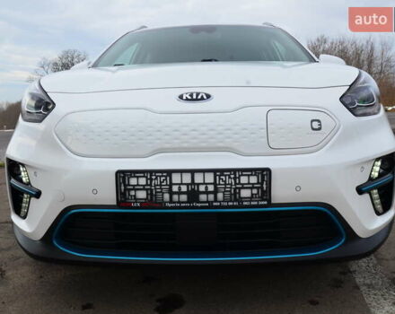 Белый Киа Niro, объемом двигателя 0 л и пробегом 73 тыс. км за 19548 $, фото 8 на Automoto.ua