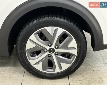 Белый Киа Niro, объемом двигателя 0 л и пробегом 164 тыс. км за 17750 $, фото 73 на Automoto.ua