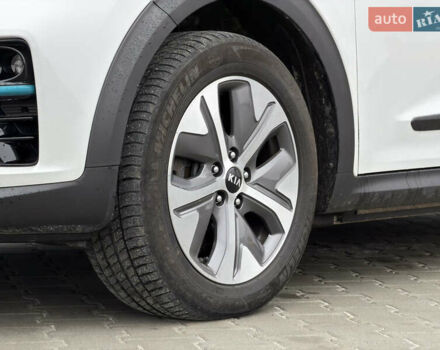 Белый Киа Niro, объемом двигателя 0 л и пробегом 51 тыс. км за 24200 $, фото 7 на Automoto.ua