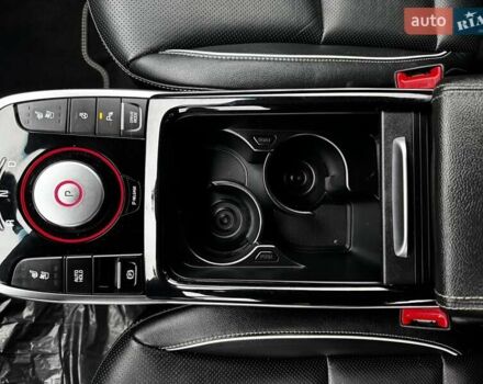 Белый Киа Niro, объемом двигателя 0 л и пробегом 160 тыс. км за 19400 $, фото 27 на Automoto.ua