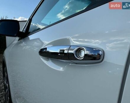 Белый Киа Niro, объемом двигателя 0 л и пробегом 59 тыс. км за 22800 $, фото 7 на Automoto.ua