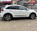 Белый Киа Niro, объемом двигателя 0 л и пробегом 129 тыс. км за 19200 $, фото 8 на Automoto.ua
