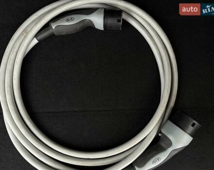 Белый Киа Niro, объемом двигателя 0 л и пробегом 62 тыс. км за 23500 $, фото 82 на Automoto.ua