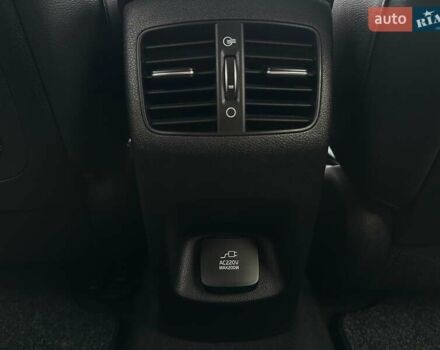 Білий Кіа Niro, об'ємом двигуна 0 л та пробігом 35 тис. км за 24400 $, фото 91 на Automoto.ua