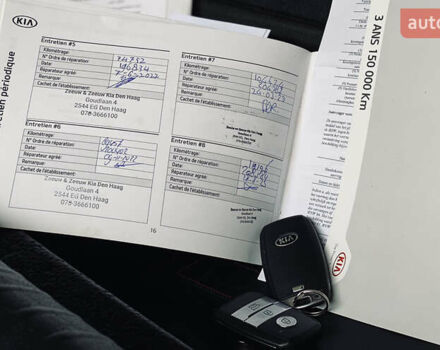 Белый Киа Niro, объемом двигателя 0 л и пробегом 164 тыс. км за 17750 $, фото 60 на Automoto.ua