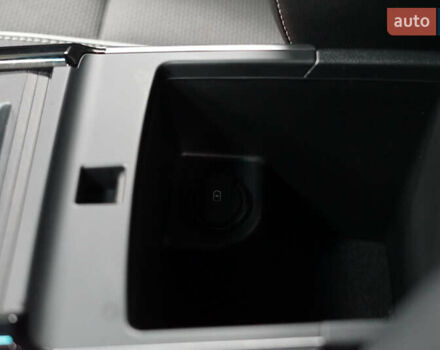 Киа Niro 2021 в Киеве на Automoto.ua Белый Киа Niro, объемом двигателя 0 л и пробегом 52 тыс. км за 18200 $, фото 29 на Automoto.ua