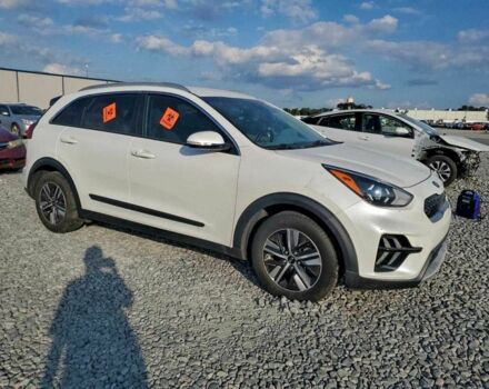Белый Киа Niro, объемом двигателя 1.6 л и пробегом 65 тыс. км за 3500 $, фото 3 на Automoto.ua