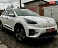 Белый Киа Niro, объемом двигателя 0 л и пробегом 160 тыс. км за 19400 $, фото 1 на Automoto.ua