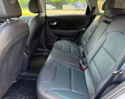 Белый Киа Niro, объемом двигателя 0 л и пробегом 30 тыс. км за 13000 $, фото 13 на Automoto.ua