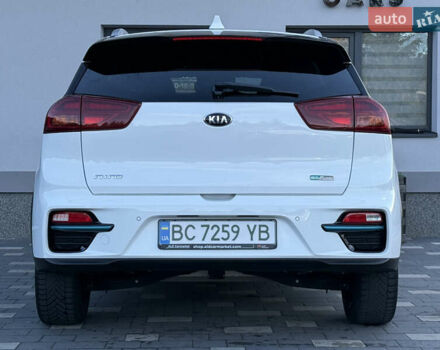 Белый Киа Niro, объемом двигателя 0 л и пробегом 80 тыс. км за 17800 $, фото 38 на Automoto.ua