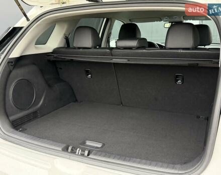 Белый Киа Niro, объемом двигателя 0 л и пробегом 51 тыс. км за 24200 $, фото 97 на Automoto.ua