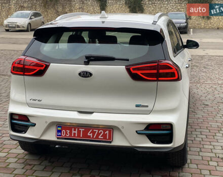 Белый Киа Niro, объемом двигателя 0 л и пробегом 150 тыс. км за 18299 $, фото 8 на Automoto.ua