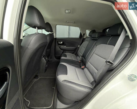 Белый Киа Niro, объемом двигателя 0 л и пробегом 39 тыс. км за 23400 $, фото 29 на Automoto.ua