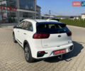 Білий Кіа Niro, об'ємом двигуна 0 л та пробігом 147 тис. км за 18200 $, фото 3 на Automoto.ua