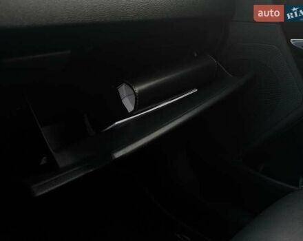 Белый Киа Niro, объемом двигателя 0 л и пробегом 59 тыс. км за 22800 $, фото 54 на Automoto.ua