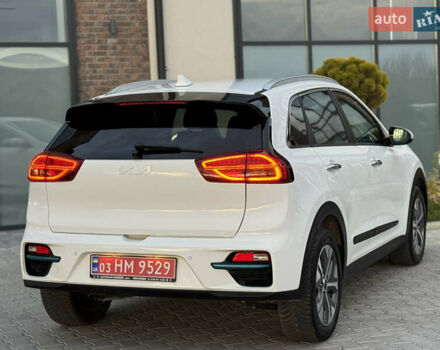 Белый Киа Niro, объемом двигателя 0 л и пробегом 113 тыс. км за 17800 $, фото 18 на Automoto.ua