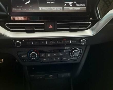 Белый Киа Niro, объемом двигателя 0 л и пробегом 80 тыс. км за 22319 $, фото 15 на Automoto.ua