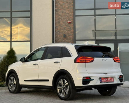 Белый Киа Niro, объемом двигателя 0 л и пробегом 113 тыс. км за 17800 $, фото 26 на Automoto.ua