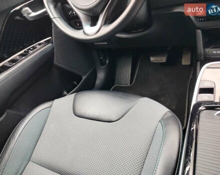 Білий Кіа Niro, об'ємом двигуна 0 л та пробігом 75 тис. км за 19700 $, фото 5 на Automoto.ua
