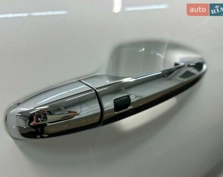 Білий Кіа Niro, об'ємом двигуна 0 л та пробігом 35 тис. км за 24400 $, фото 20 на Automoto.ua