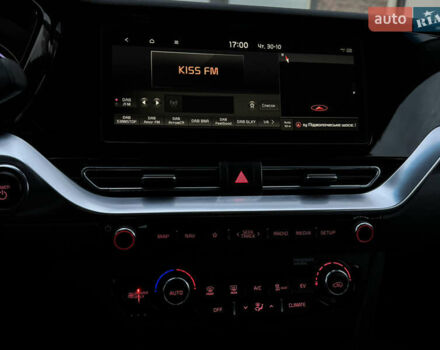 Белый Киа Niro, объемом двигателя 0 л и пробегом 113 тыс. км за 17800 $, фото 52 на Automoto.ua