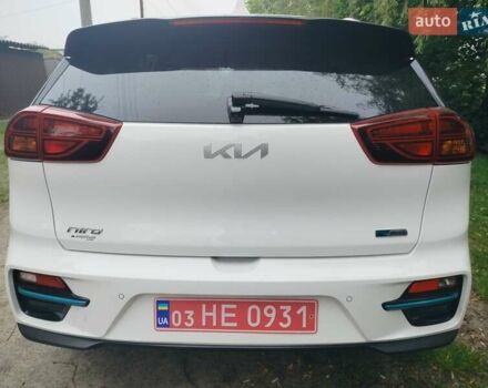 Білий Кіа Niro, об'ємом двигуна 0 л та пробігом 75 тис. км за 19700 $, фото 64 на Automoto.ua