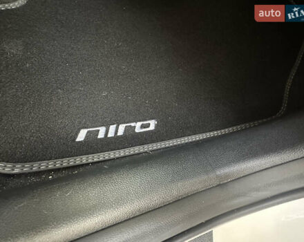 Белый Киа Niro, объемом двигателя 0 л и пробегом 122 тыс. км за 17999 $, фото 34 на Automoto.ua