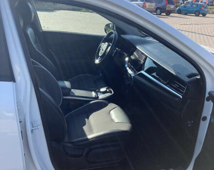 Білий Кіа Niro, об'ємом двигуна 0 л та пробігом 147 тис. км за 18200 $, фото 14 на Automoto.ua
