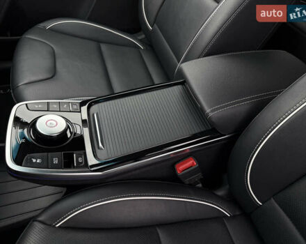 Белый Киа Niro, объемом двигателя 0 л и пробегом 54 тыс. км за 24700 $, фото 74 на Automoto.ua