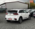 Белый Киа Niro, объемом двигателя 0 л и пробегом 48 тыс. км за 24350 $, фото 11 на Automoto.ua