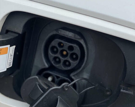 Белый Киа Niro, объемом двигателя 0 л и пробегом 150 тыс. км за 18299 $, фото 27 на Automoto.ua