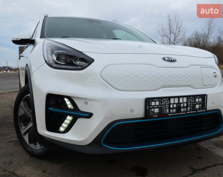 Белый Киа Niro, объемом двигателя 0 л и пробегом 73 тыс. км за 19548 $, фото 17 на Automoto.ua