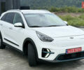 Белый Киа Niro, объемом двигателя 0 л и пробегом 63 тыс. км за 20500 $, фото 4 на Automoto.ua