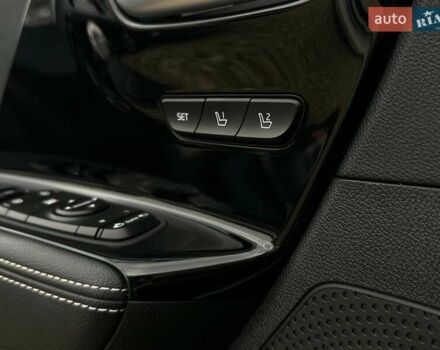 Білий Кіа Niro, об'ємом двигуна 0 л та пробігом 62 тис. км за 24500 $, фото 5 на Automoto.ua