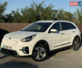 Білий Кіа Niro, об'ємом двигуна 0 л та пробігом 121 тис. км за 18950 $, фото 1 на Automoto.ua