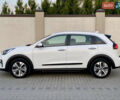 Білий Кіа Niro, об'ємом двигуна 0 л та пробігом 68 тис. км за 20750 $, фото 6 на Automoto.ua