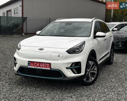 Белый Киа Niro, объемом двигателя 0 л и пробегом 48 тыс. км за 24350 $, фото 2 на Automoto.ua