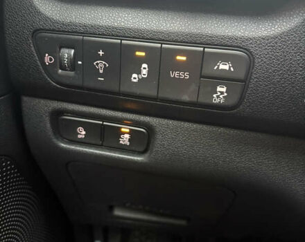 Білий Кіа Niro, об'ємом двигуна 0 л та пробігом 52 тис. км за 20500 $, фото 27 на Automoto.ua