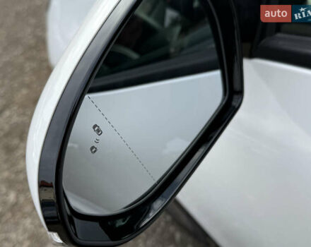 Білий Кіа Niro, об'ємом двигуна 0 л та пробігом 82 тис. км за 23266 $, фото 17 на Automoto.ua