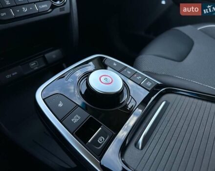 Білий Кіа Niro, об'ємом двигуна 0 л та пробігом 31 тис. км за 24800 $, фото 72 на Automoto.ua