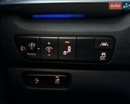 Белый Киа Niro, объемом двигателя 0 л и пробегом 44 тыс. км за 24900 $, фото 39 на Automoto.ua