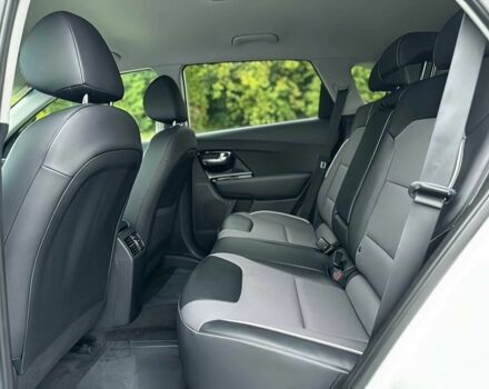 Белый Киа Niro, объемом двигателя 0 л и пробегом 10 тыс. км за 12500 $, фото 12 на Automoto.ua